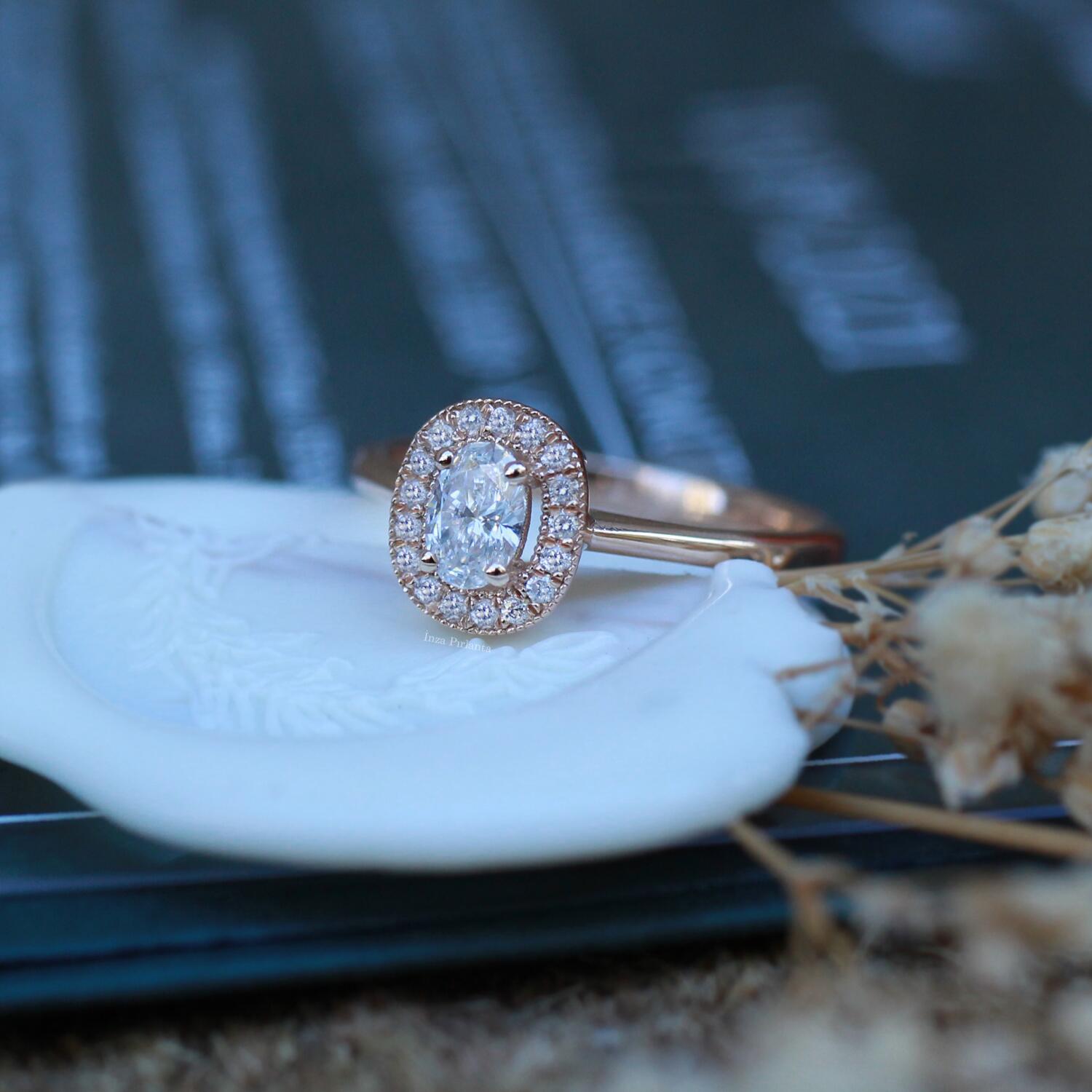 0.40 Karat Vintage Oval Tasarım Pırlanta Yüzük - İnza Pırlanta