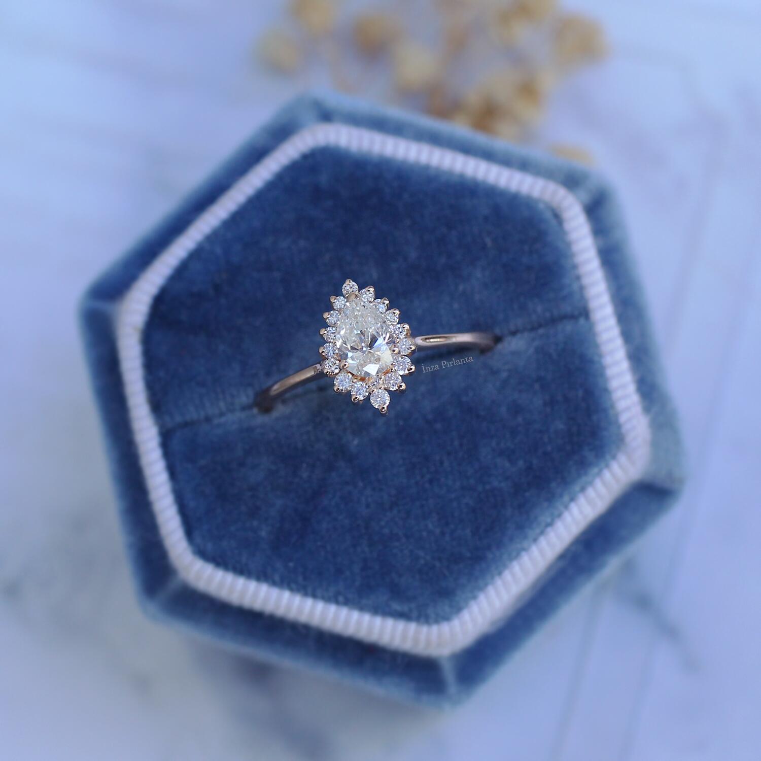 0.50 Karat Vintage Tasarım Damla Pırlanta Yüzük - İnza Pırlanta