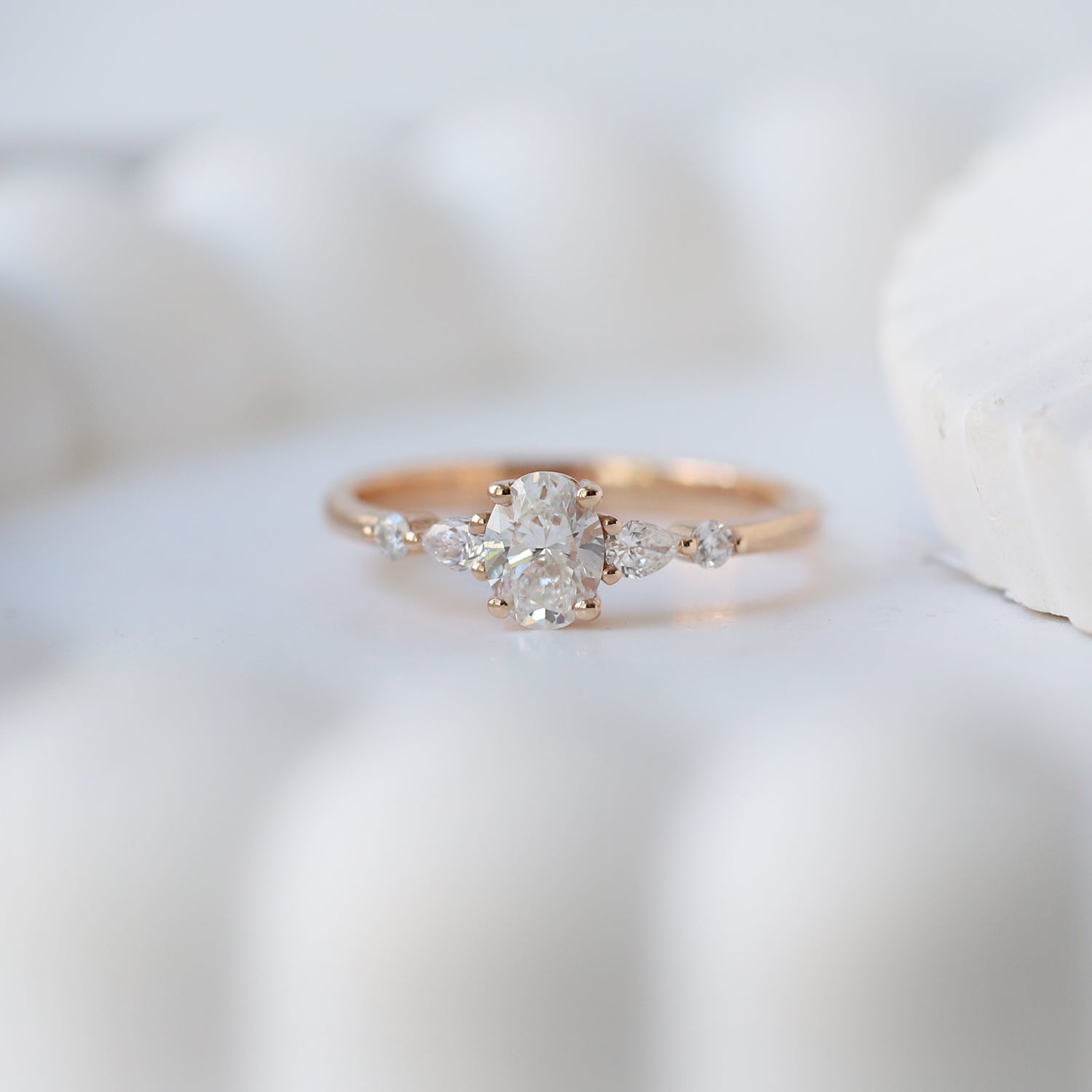 0.55 Karat Vintage Lucia Pırlanta Yüzük - İnza Pırlanta