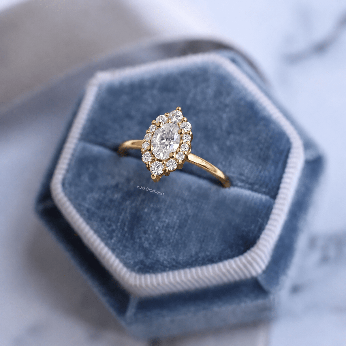 0.70 Karat Vintage Oval Lina Tasarım Pırlanta Yüzük - İnza Pırlanta