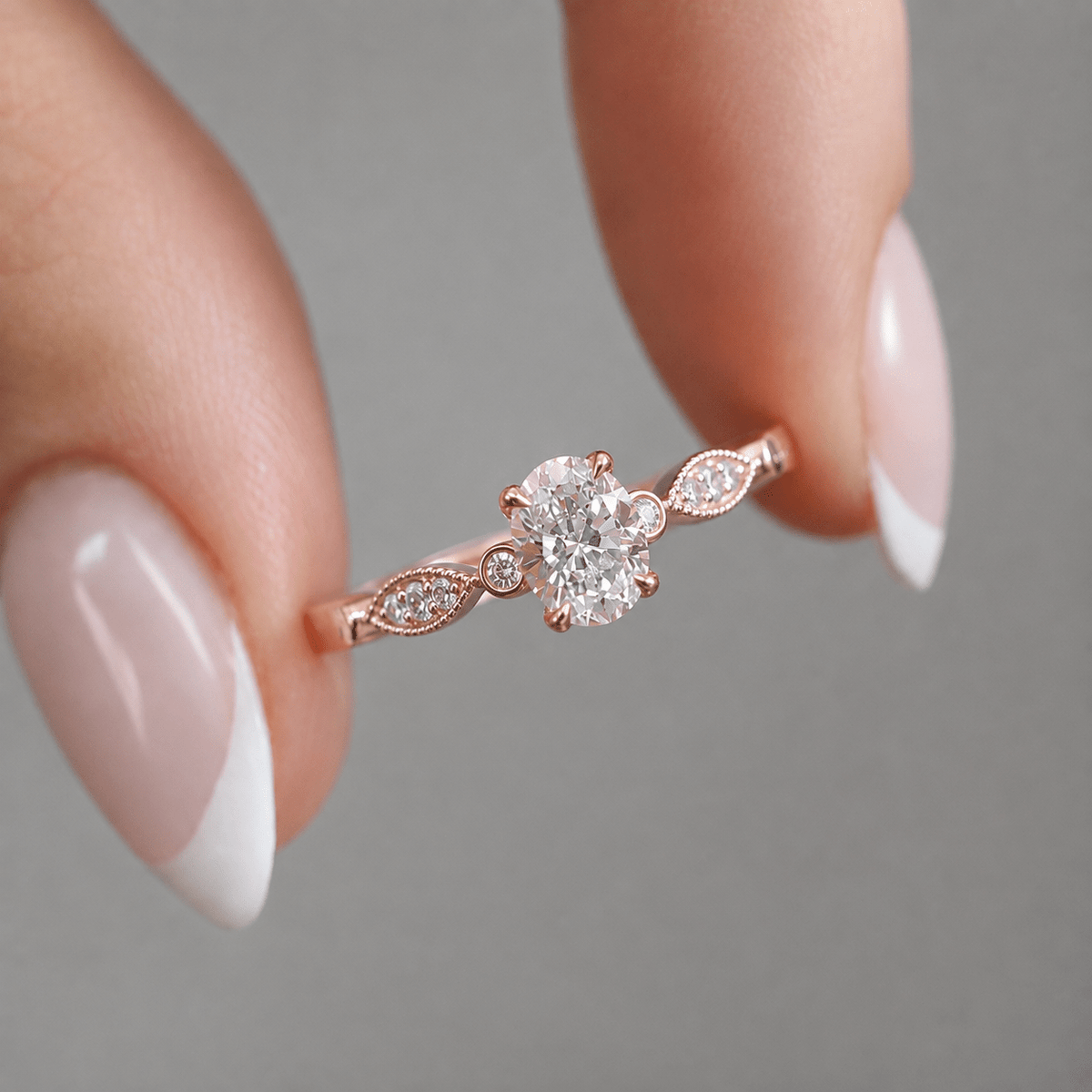 0.72 Karat GIA Sertifikalı Vintage Oval Tasarım Pırlanta Yüzük - İnza Pırlanta