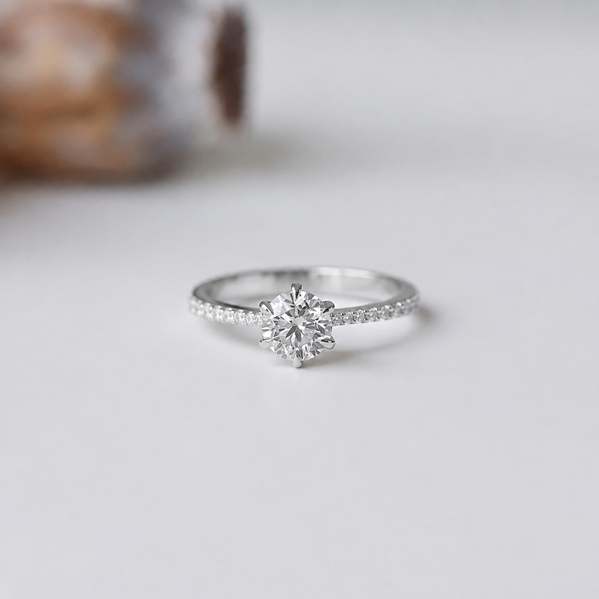 0.80 Karat F SI2 GIA zertifizierter Solitär-Diamantring