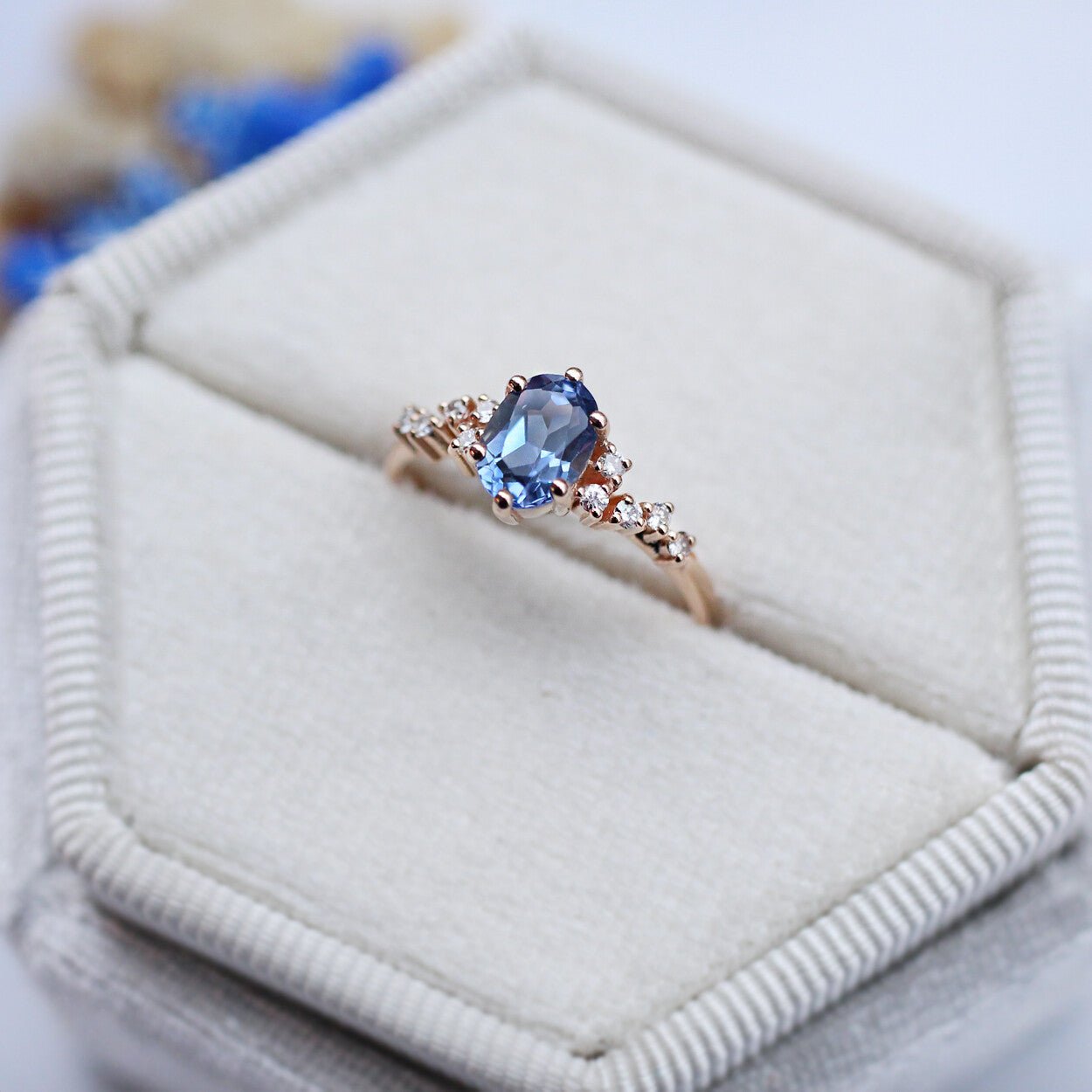 Vintage Asimetri Pırlanta & Blue Topaz Yüzük - İnza Pırlanta