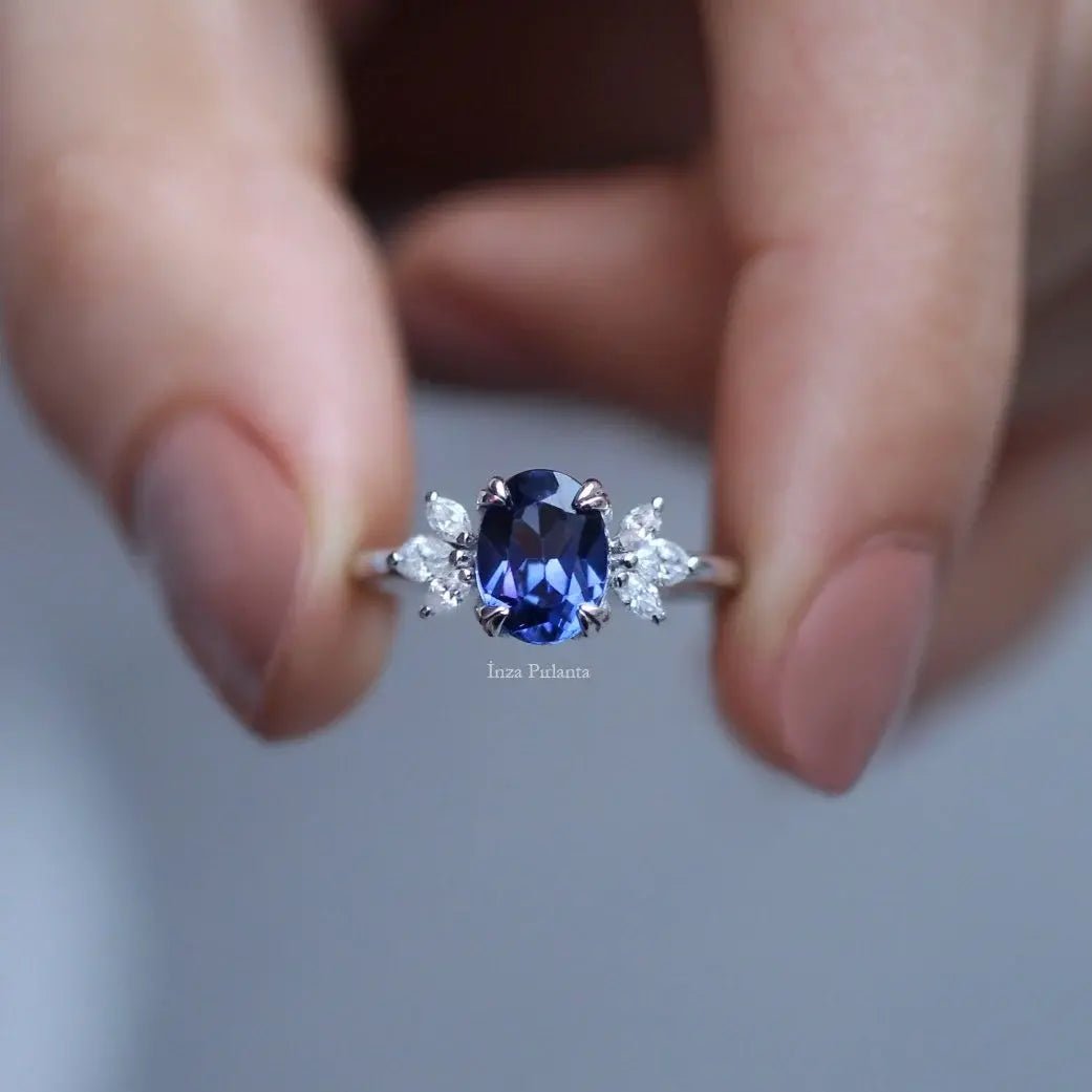 Vintage Lotus Blue Topaz & Pırlanta Yüzük - İnza Pırlanta