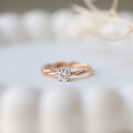 0.40 Karat Özel Tasarım Pırlanta Burgu Yüzük - 1