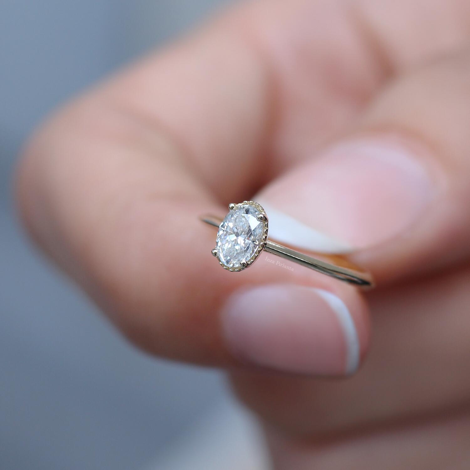0.40 Karat Vintage Özel Tasarım Oval Pırlanta Yüzük - İnza Pırlanta