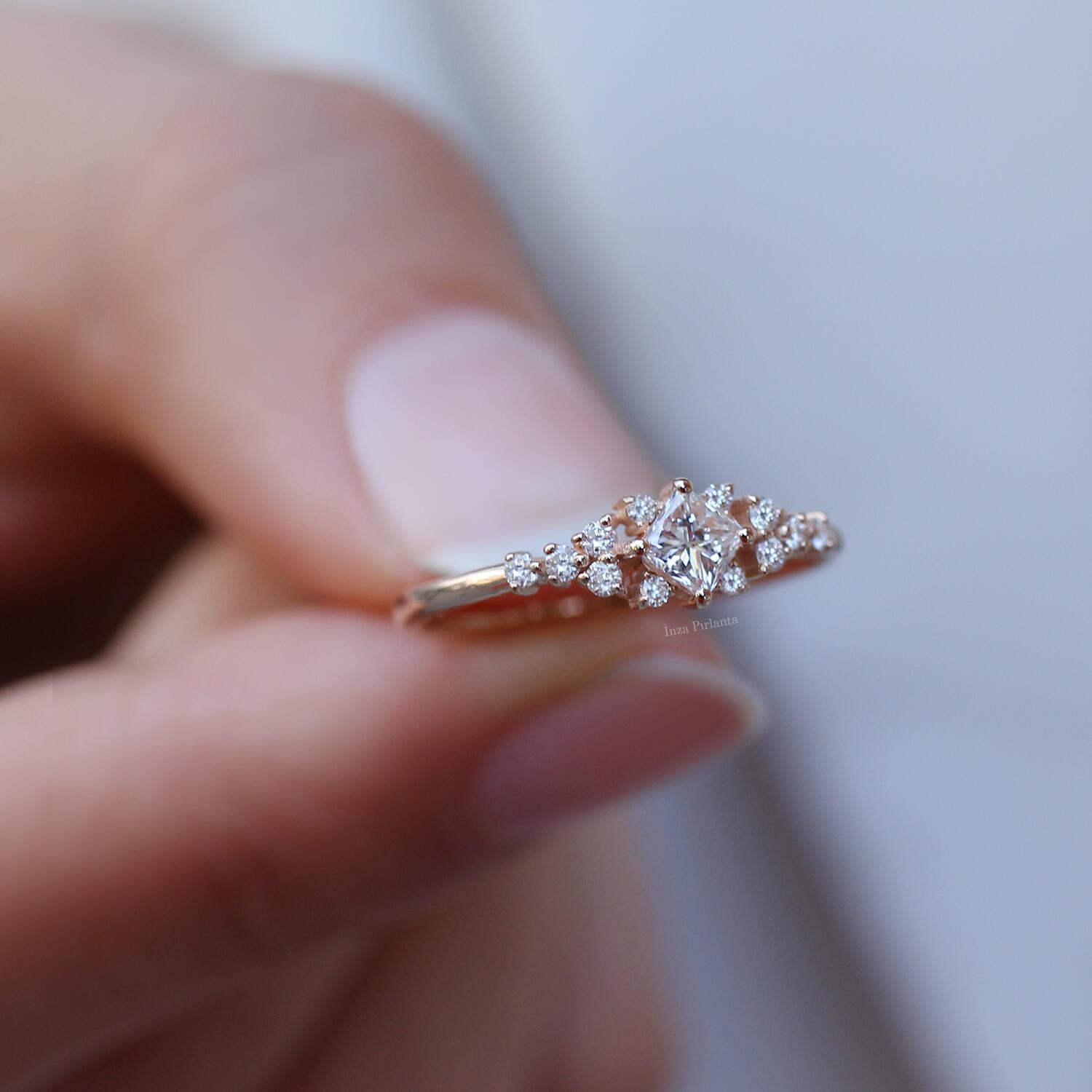 0.40 Karat Vintage Pırlanta Prenses Yüzük - İnza Pırlanta