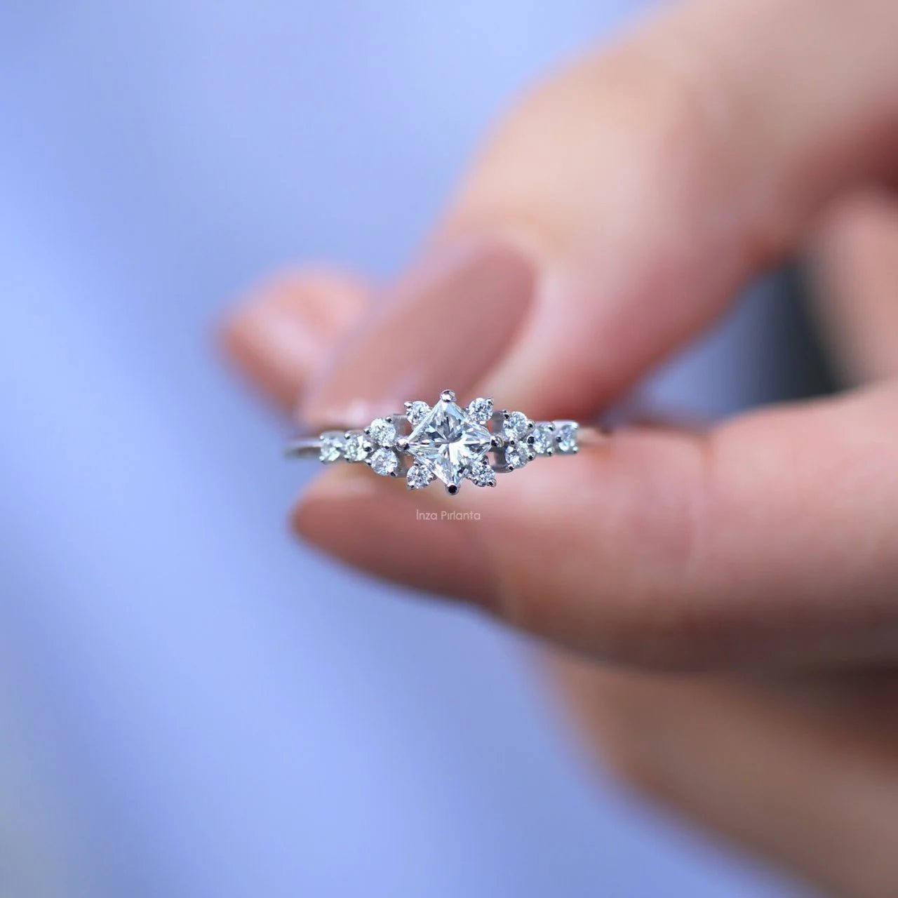 0.45 Karat Vintage Pırlanta Prenses Tektaş Yüzük - İnza Pırlanta