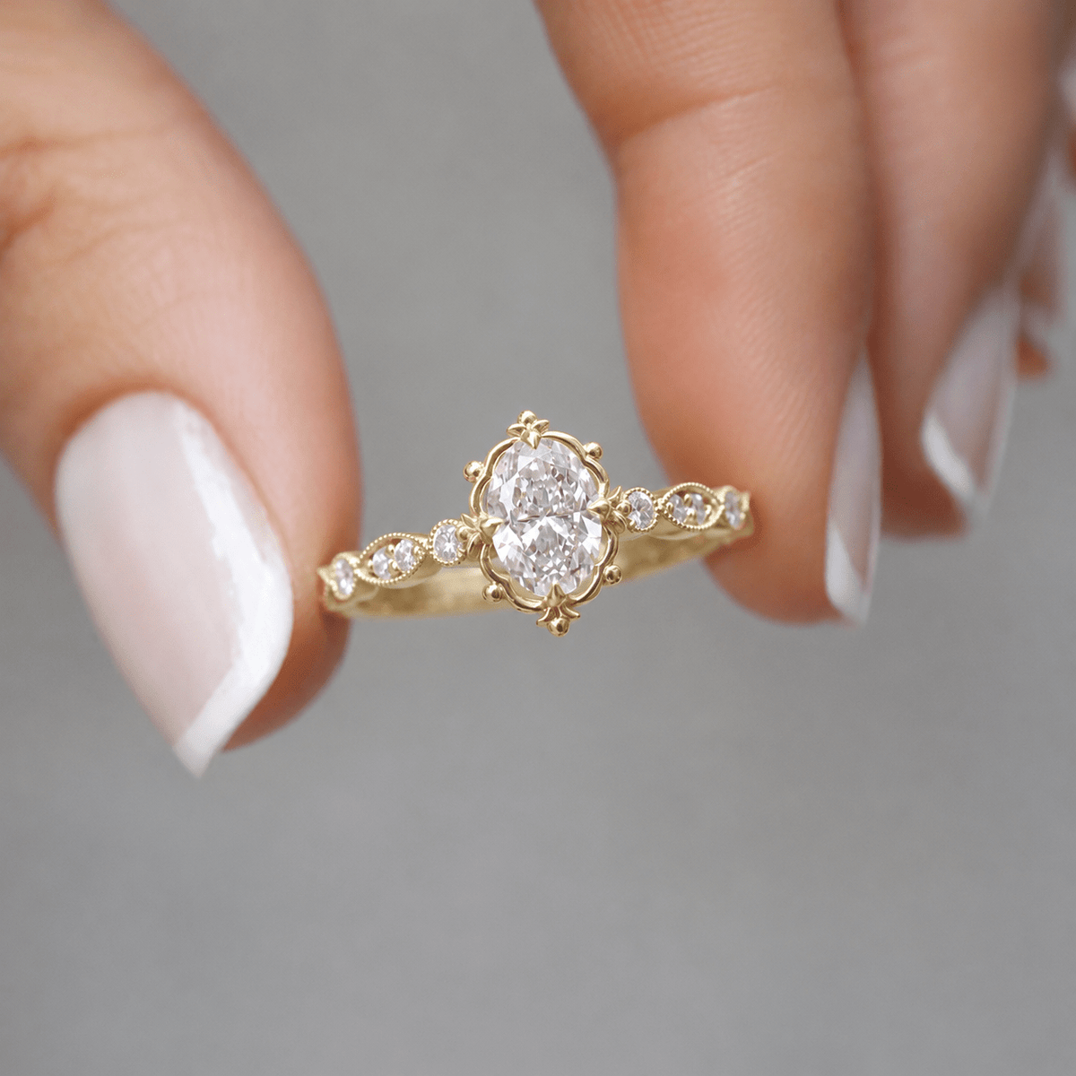0.65 Karat F SI2 GIA Sertifikalı Vintage Tasarım Aria Pırlanta Yüzük - İnza Pırlanta