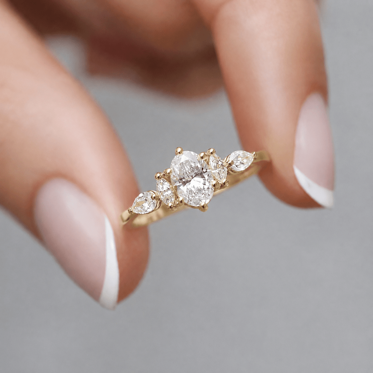 0.70 Karat Vintage Diana Oval Pırlanta Yüzük - İnza Pırlanta