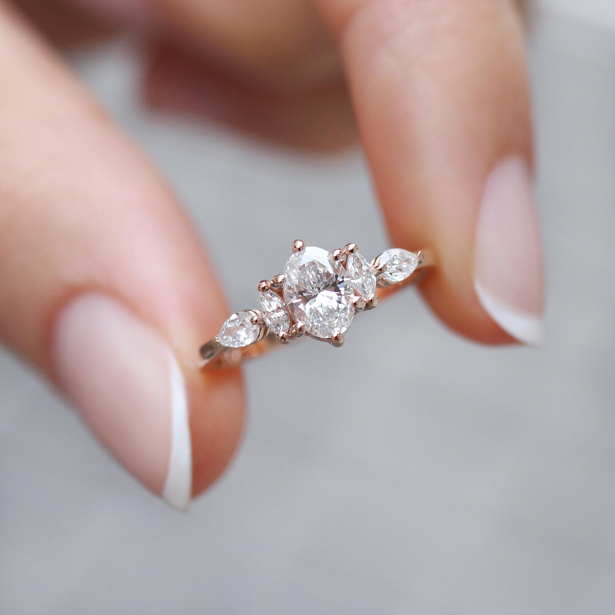 0.70 Karat Vintage Diana Oval Pırlanta Yüzük - İnza Pırlanta
