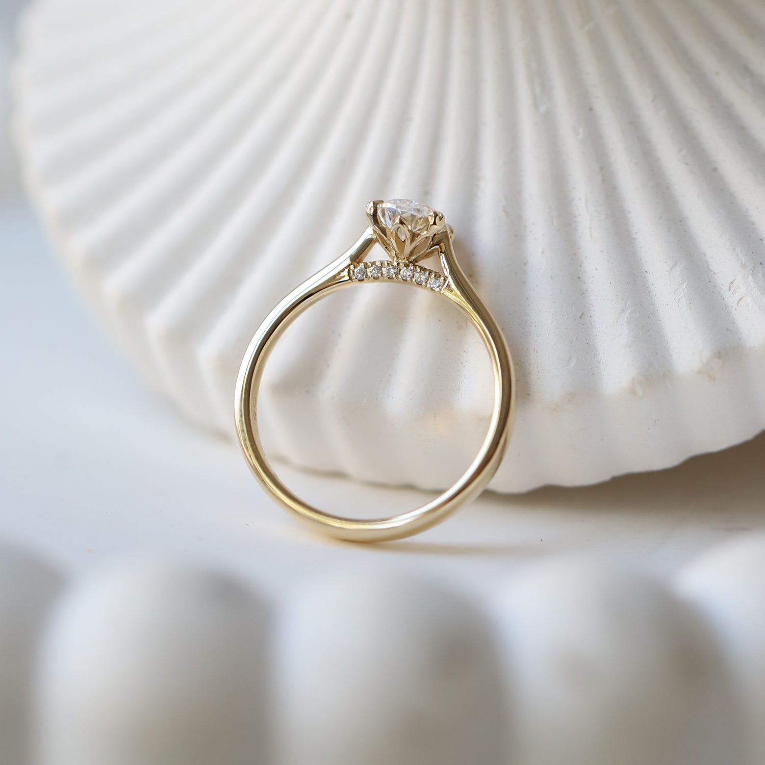 0.75 Karat D SI2 GIA Sertifikalı Lotus Pırlanta Tektaş Yüzük - İnza Pırlanta