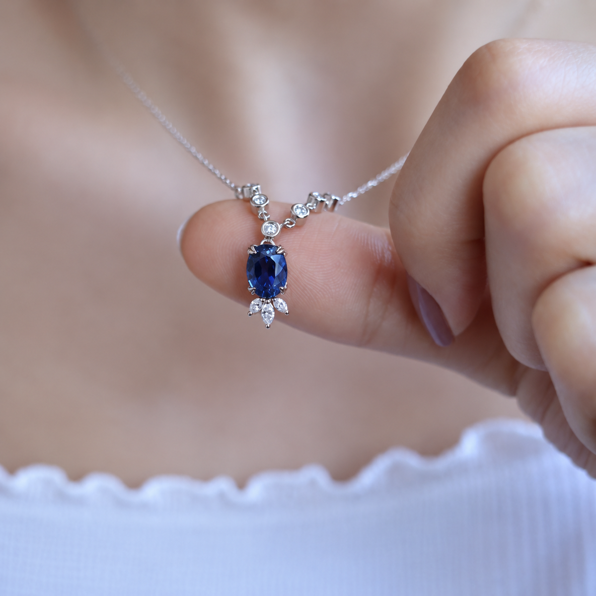 Vintage Lotus Blue Topaz & Pırlanta Kolye
