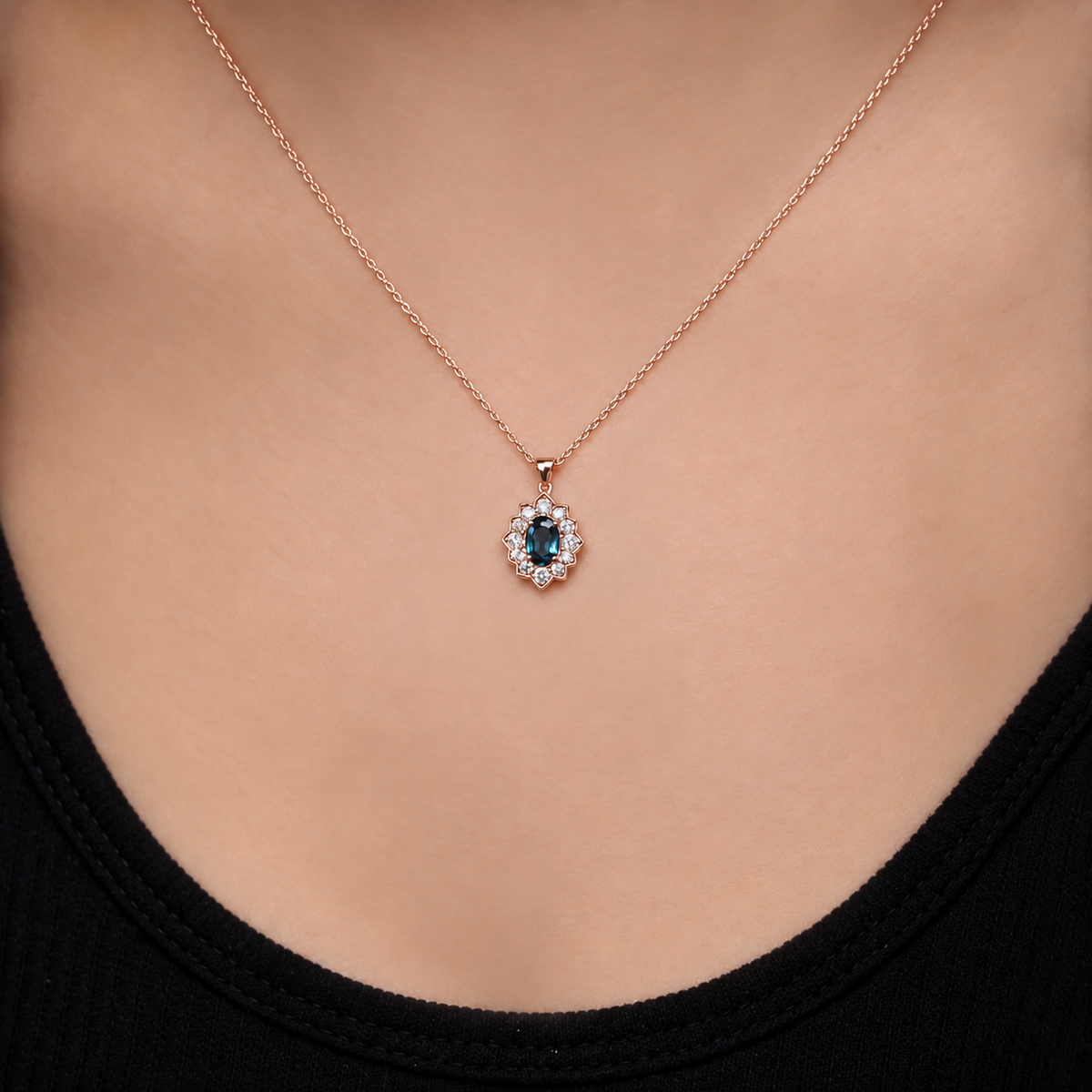 Vintage Venice Pırlanta & London Blue Kolye