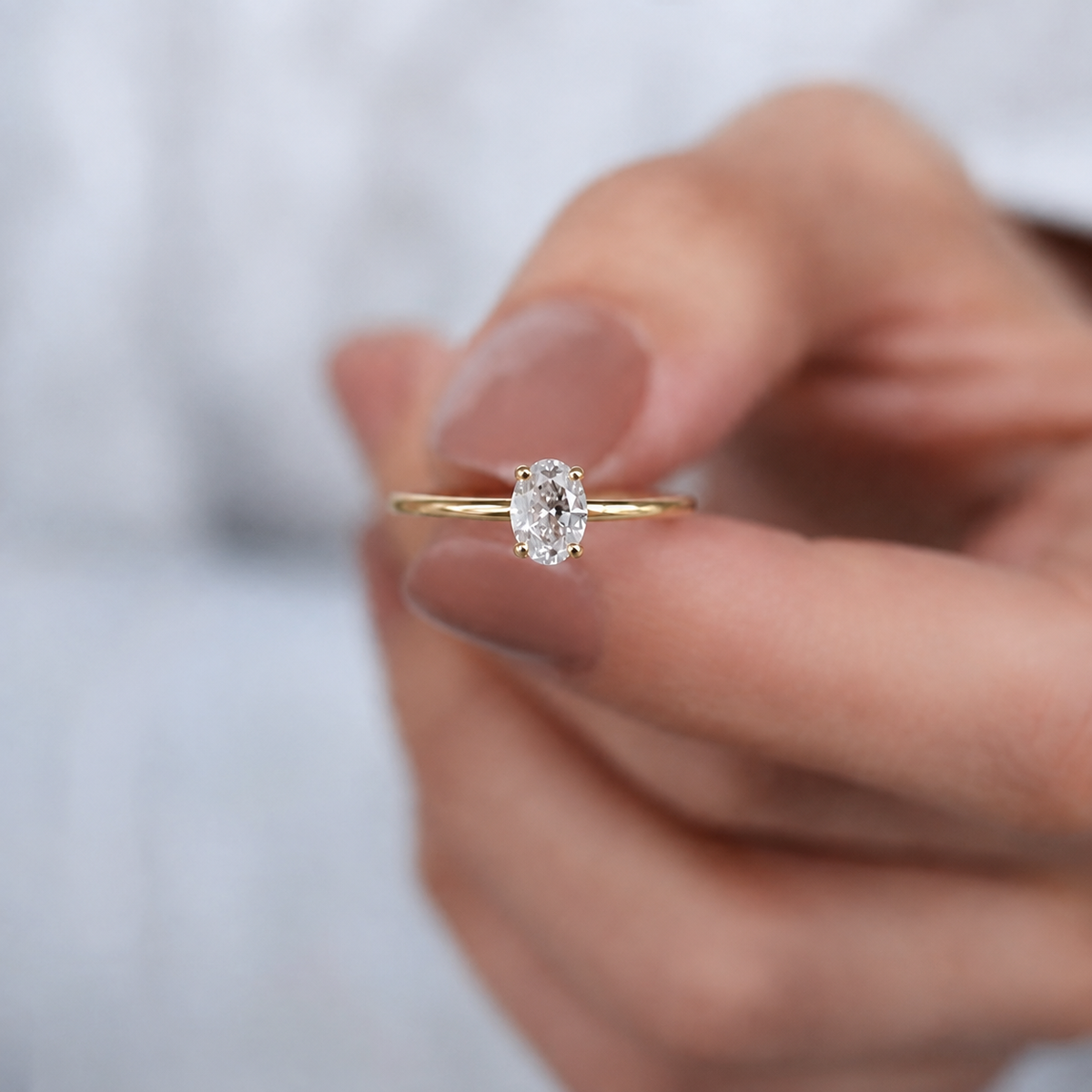0.50 Karat Pırlanta Oval Tektaş Yüzük