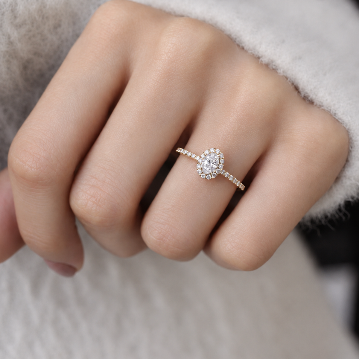 0.55 Karat Oval Pırlanta Tektaş Yüzük