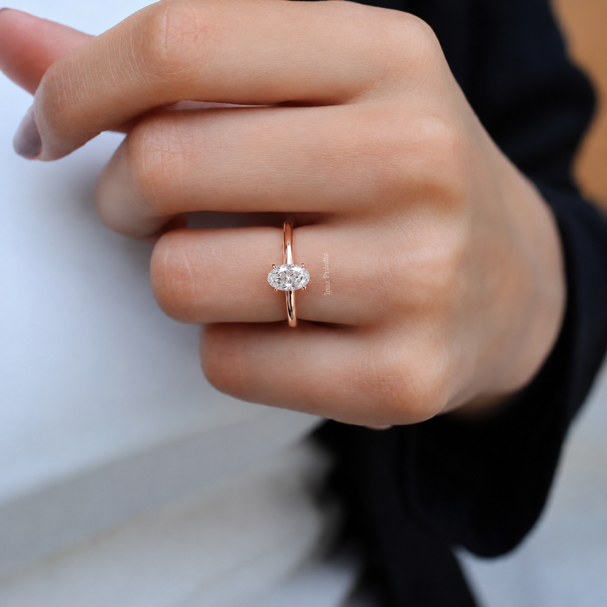 0.90 Karat G SI2 GIA Sertifikalı Oval Pırlanta Tektaş Yüzük