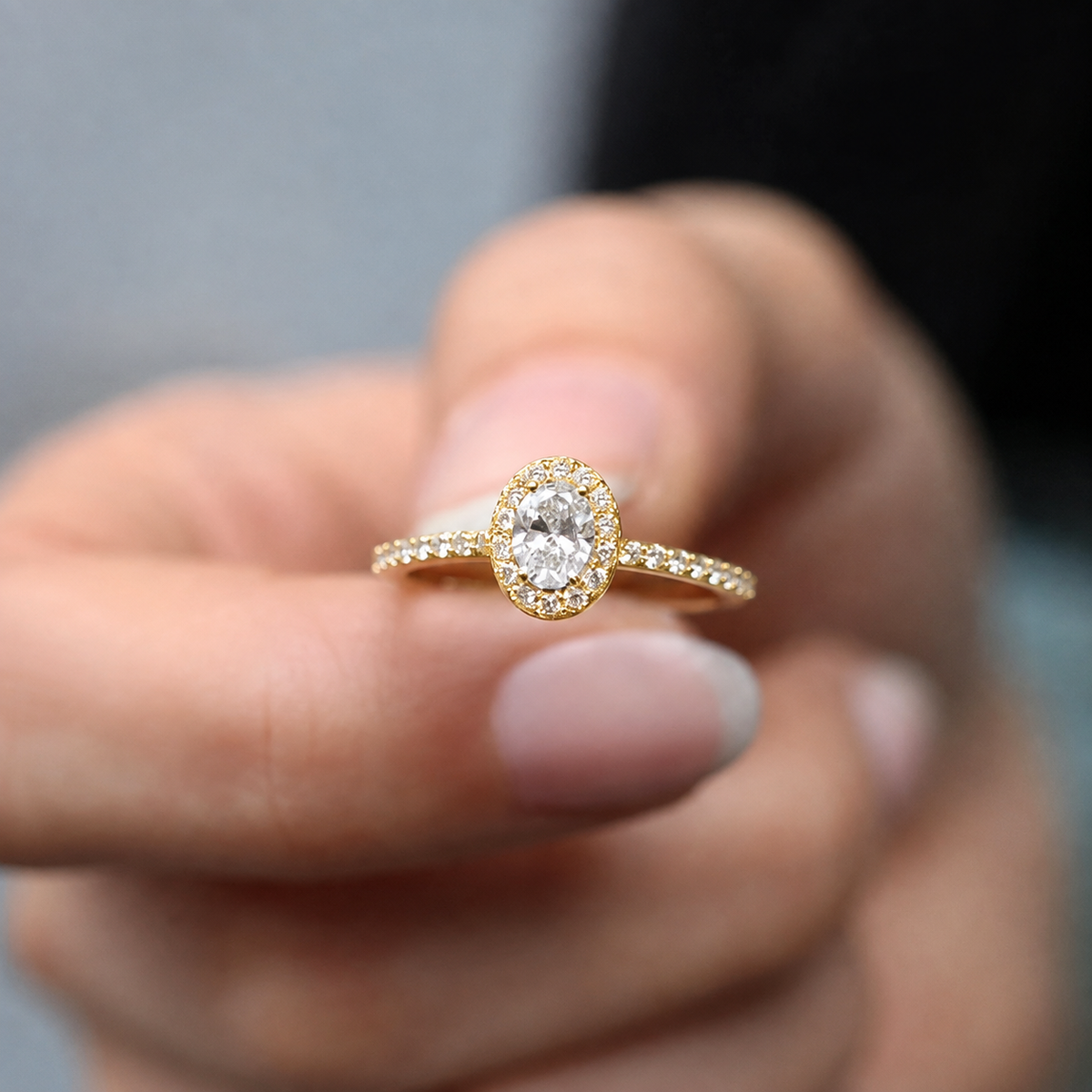 0.60 Karat Oval Pırlanta Tektaş Yüzük