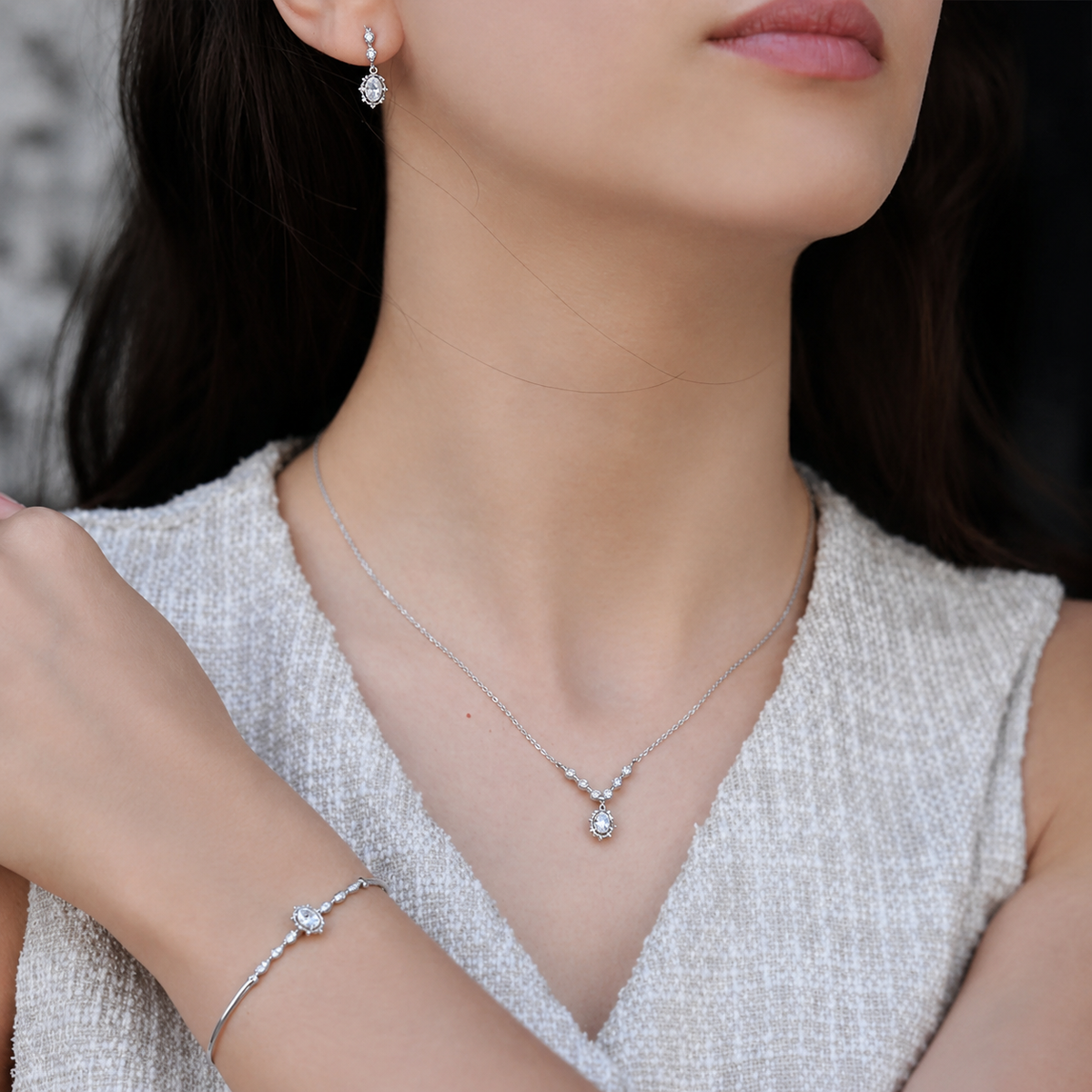 Vintage Özel Tasarım Aria Pırlanta & Beyaz Topaz Set