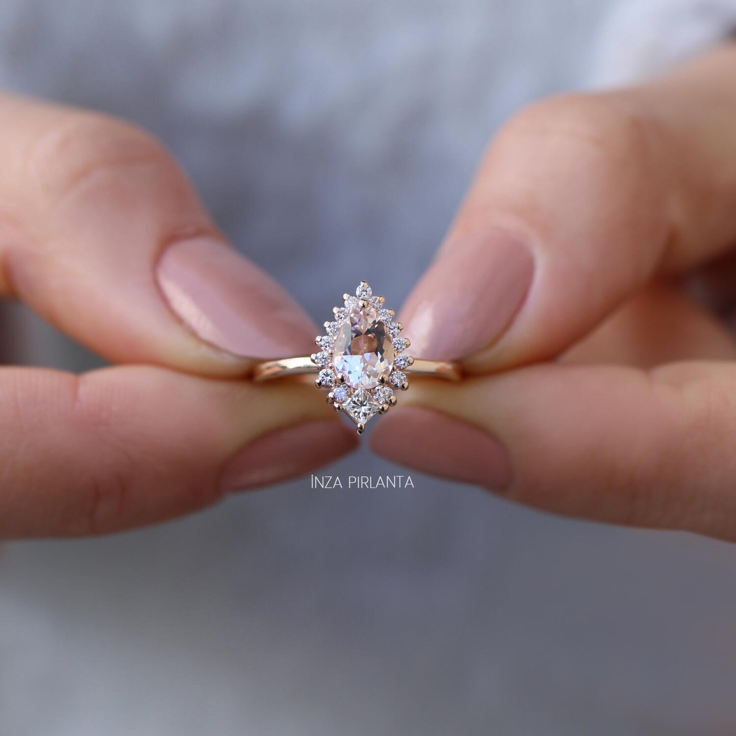 Tasarım Damla Morganite & Prenses Pırlanta Yüzük - İnza Pırlanta