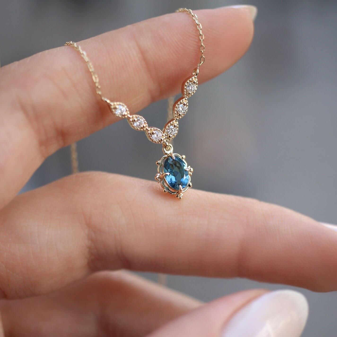 Vintage Aria London Blue & Pırlanta Kolye - İnza Pırlanta