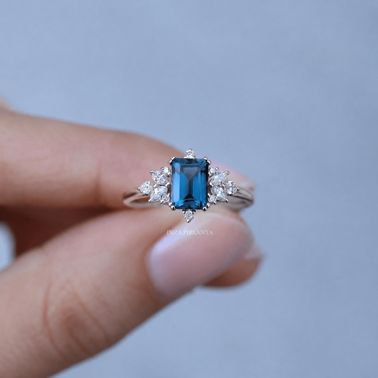 Vintage Flora London Blue & Pırlanta Yüzük - İnza Pırlanta