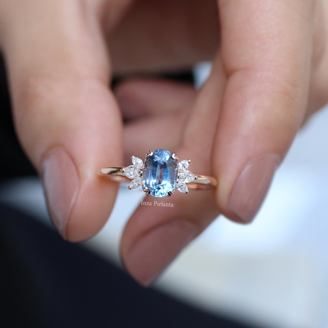 Vintage Mini Lotus Blue Topaz & Pırlanta Yüzük - İnza Pırlanta