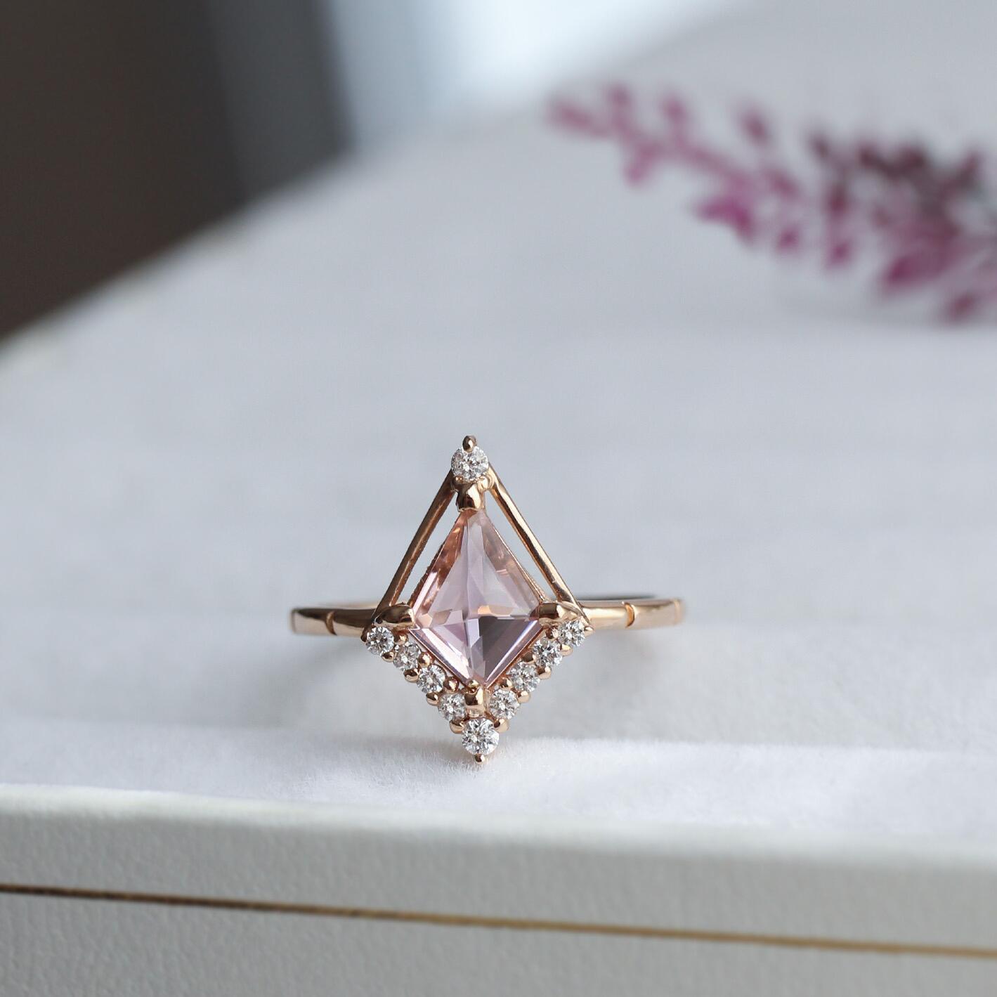 Vintage Özel Tasarım Morganite & Pırlanta Yüzük - İnza Pırlanta